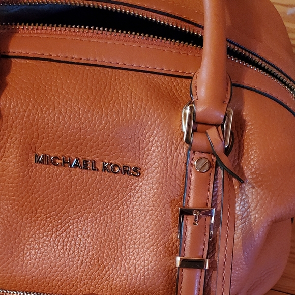 Michael Kors Bedford Legacy Burnt Orange Satchel and Wallet with storage bag. - Picture 7 of 7